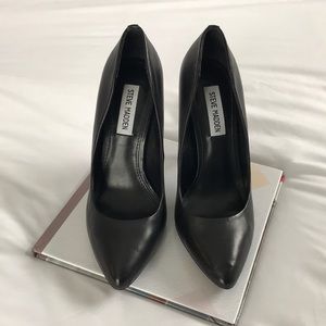 Steve Madden Pumps